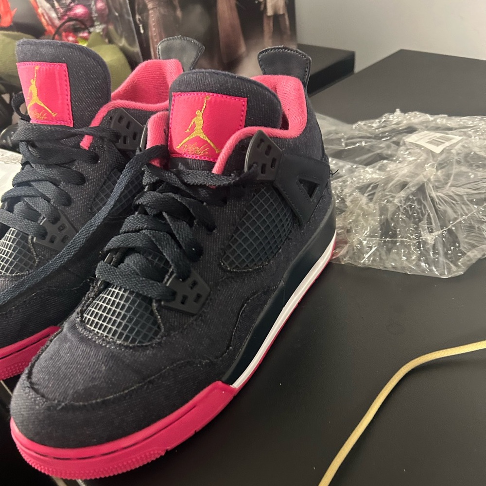 Air Jordan 4 denim